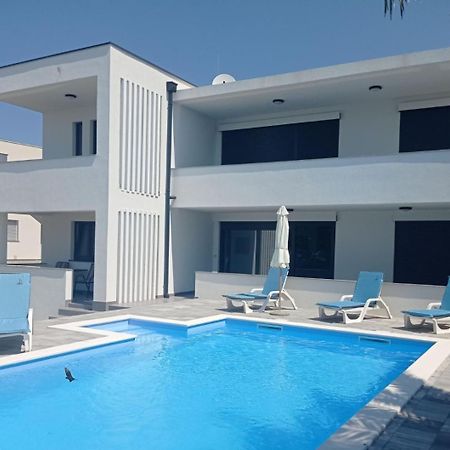 Villa Leptiric Vir Exterior photo